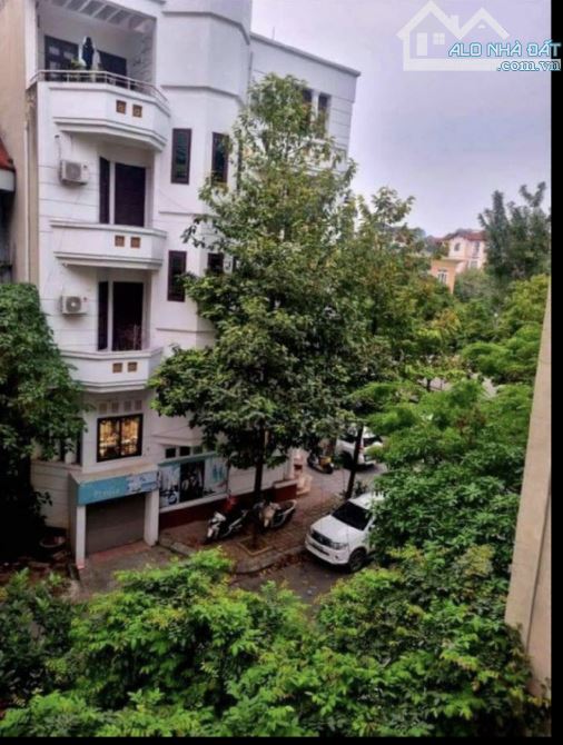 Bán nhà phố Phạm Tuấn Tài, Cầu Giấy. Phân lô, vỉa hè, ô tô tránh. 62m2, 6 tầng, mt 10m - 2