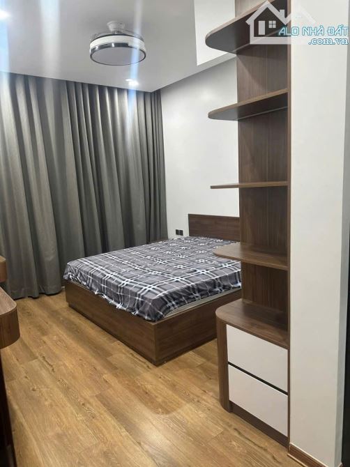 Cần bán BT Trung văn Intracom, Tố Hữu, DT:145m x 4T,MT 6,2m. Giá 34,5 tỷ. - 2