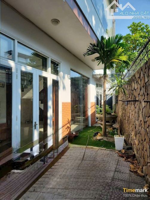 Cần Bán nhà 3 tầng lô góc 2 mặt tiền đường Lê Anh Xuân - 125m2 - Hòa cường Nam- Hải Châu - 2