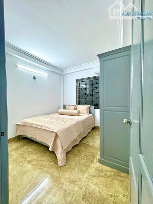 Bán nhà Quan Nhân Thanh Xuân, căn góc, 6 tầng thoáng sáng, 45m, MT 5,3, giá nhỉnh 10 tỷ