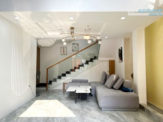Vila Đơn Lập Giáp BÌNH THẠNH - LÊ QUANG ĐỊNH - 7.5 × 12 - 4 Tầng - 11.x TỶ - 2