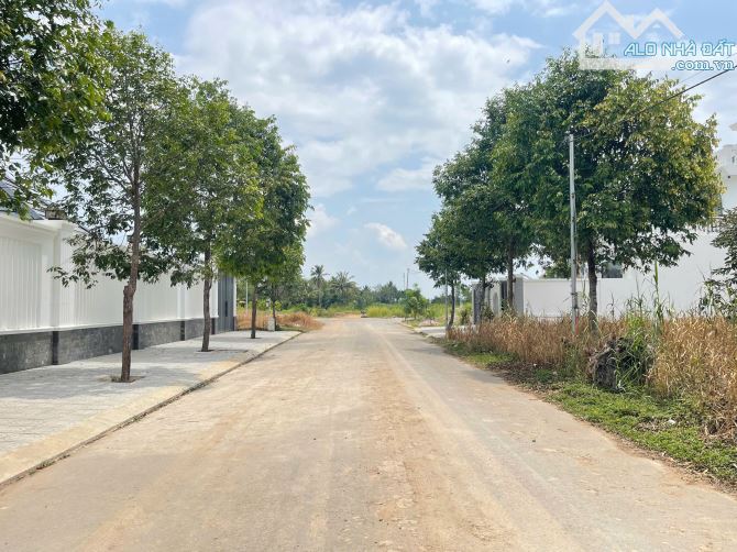 Nền biệt thự 472m2 khu Hồng Loan 5C Cần Thơ gần Rạch Cái Nai thoáng mát - 2