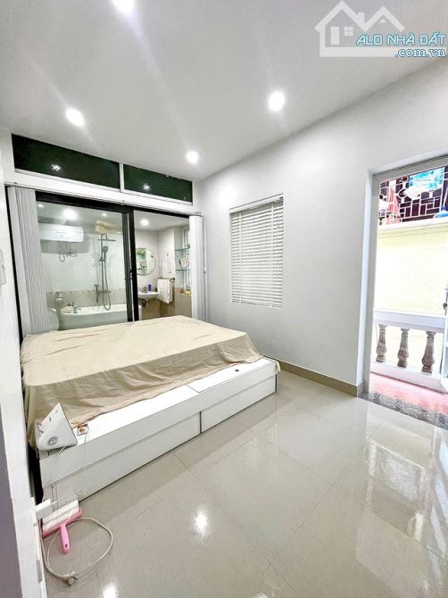 HIẾM!!! Bán nhà Thụy Khuê, Ba ĐÌnh, siêu đẹp mặt tiền 6.2m giá chỉ 7 tỷ - 2