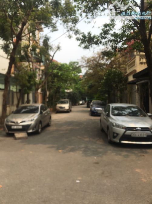BÁN NHÀ PHÂN LÔ LẠC TRUNG - Ô TÔ 7 CHỖ VÀO NHÀ - 5 TẦNG THANG MÁY. DT60m2*5T. Nhỉnh 15 Tỷ - 2