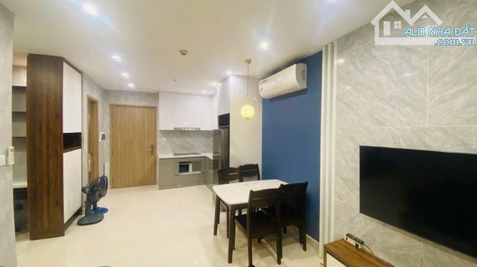 CĂN HỘ LÔ GÓC TRUNG HÒA - 3PN - FULL ĐỒ! Diện tích 98m2, 2 ban công thoáng. Vị trí trung t - 2
