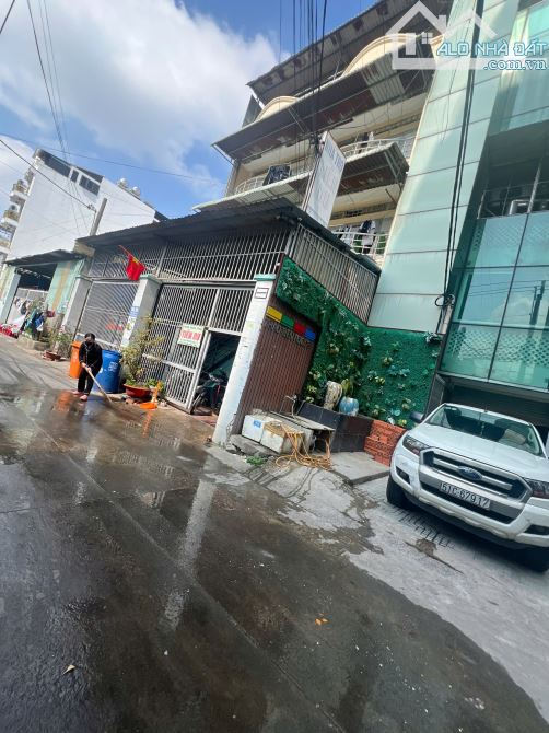 Bán nhà 1 trệt 3 lầu 10x40m giá 28 tỷ Đường 8m Phan Văn Hớn - 2