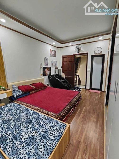 Bán nhà Giáp Nhị, Hoàng Mai - 30m 5 tầng - Hơn 5 tỷ - 2