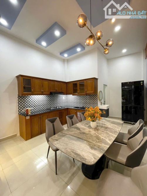 🌳 Nhà Trần Huy Liệu, Phú Nhuận – 56m² – 1T 2L ST – 5.6 Tỷ – 3PN - 2