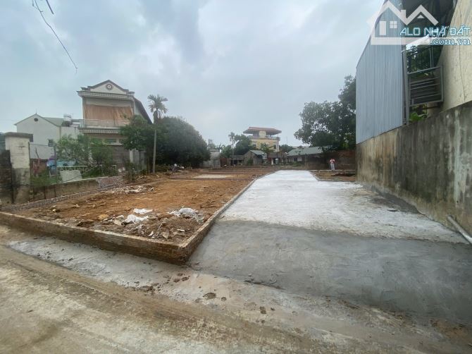 f0 Tích Giang diện tích 81m lô góc chủ cần bán - 2