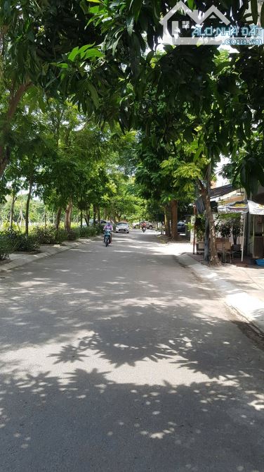 HIẾM! BÁN ĐẤT TĐC THƯỢNG THANH – LONG BIÊN, 50M2, ĐƯỜNG 12M, 2 VỈA HÈ. GIÁ 190TR/M2 - 2