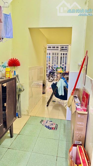 ✨ 1 TRỆT 1 LẦU (2PN), HXH TRÁNH cách 10 BƯỚC CHÂN, 58M2 (Ngang 3.8M x Dài 15.2M) - 4,3 TỶ - 2