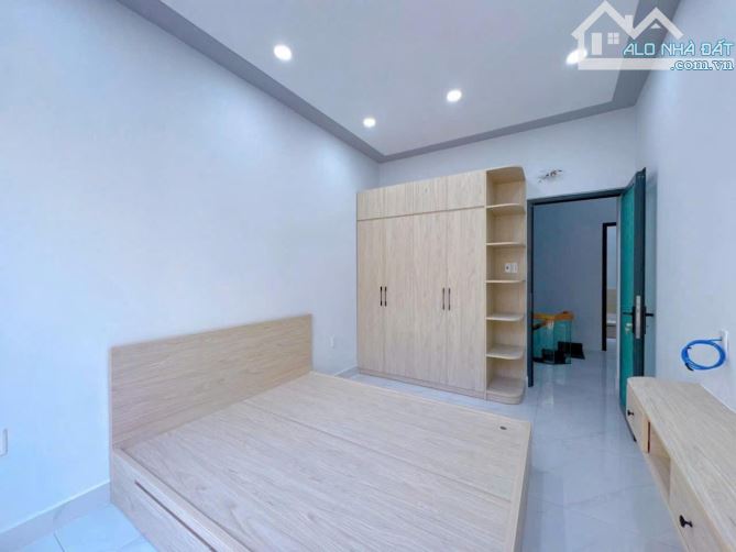 BÁN NHÀ XÔ VIẾT NGHỆ TĨNH, BÌNH THẠNH- HÀNG XÓM Q1 - NHÀ 2 TẦNG - 40M2 - 3 PN - CHỈ 4,x TỶ - 2