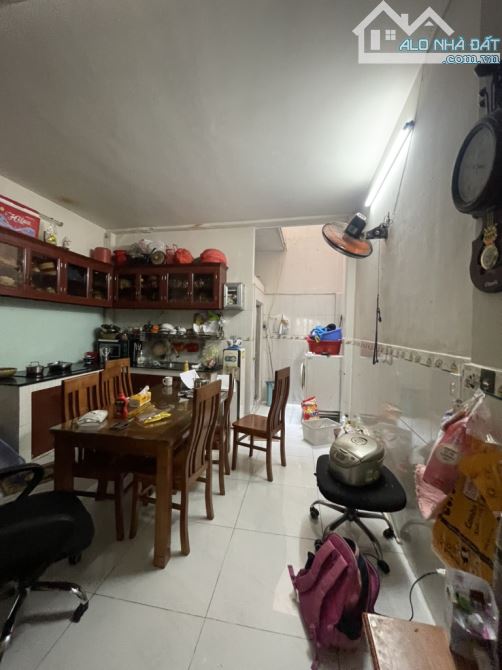 SÁT CHỢ TÂN HƯƠNG, TÂN PHÚ, 2 TẦNG, 4 x 24, NHỈNH NHẸ 7🧄 HẺM XE TẢI 5m, [167] - 2
