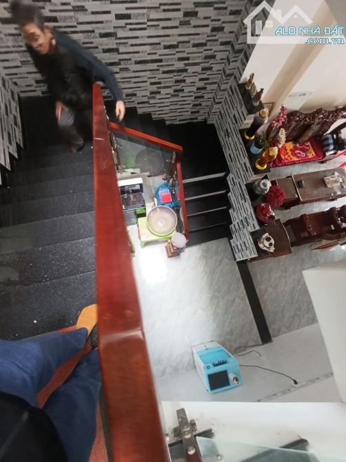 Bán Nhà MT Nguyễn Duy Trinh, Hoà Hải, 145m2, 3 Tầng, 7 pn chỉ 5.x Tỷ - 2