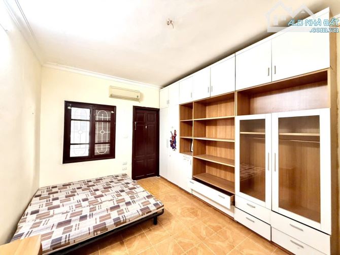 HIẾM, PHÂN LÔ PHỐ LIỄU GIAI, TRUNG TÂM QUẬN BA ĐÌNH, Ô TÔ, 61M2, CHỈ NHỈNH 18 TỶ - 2