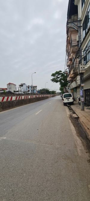 Bán lô đất mặt đường Đông Ngạc, Bắc Từ Liêm 96m2 Mặt đường trục chính có vỉa hè kinh doanh - 2