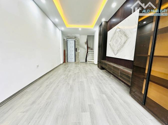 💥 Bán nhà ở đường phố Lạc Long Quân có thương lượng giá - 3