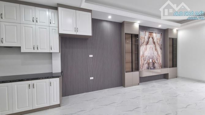 SIÊU PHẨM BÁT KHỐI – 6 TẦNG – GARA OTO – THANG MÁY – 52M² – 9.3 TỶ! - 3