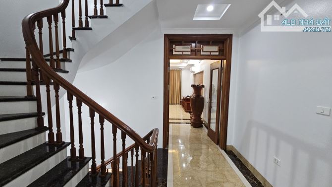 BÁN NHÀ VĂN PHÚ – HÀ ĐÔNG HIẾM - GIÁ TỐT NHẤT PHÂN KHÚC!  Diện tích: 90m² x 5 tầng  Ô Than - 3