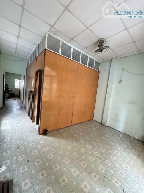 SIÊU NGỘP – BÁN ĐẤT TẶNG NHÀ – TÂN PHÚ – DT: 4.1X19 – NHỈNH 7 TỶ - 3