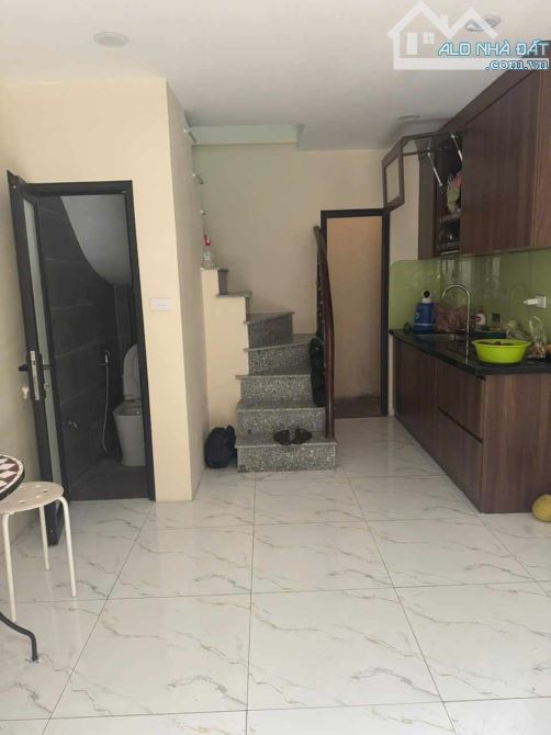 Bán nhà Lò Đúc HBT 23m2, 4T, mặt tiền rộng giá siêu hời nhỉnh 6 tỷ - 3