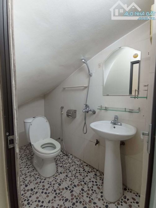 CĂN NHÀ MẶT ĐƯỜNG  DÂN XÂY VŨ NGỌC PHAN - TP NAM ĐỊNH - 3