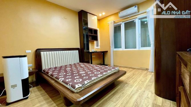BÁN NHÀ PHỐ TỨ LIÊN, TÂY HỒ, 1 NHÀ RA MẶT PHỐ, THANG MÁY, DT 80M2* 5 TẦNG* GIÁ 15.5 TỶ - 3