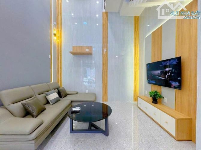 Nhà HXH mới đẹp, Đường số 11_ P11 Gò Vấp. DT 32m2, 4 tầng, ngang 4m. Giá 5.4 tỷ. - 3