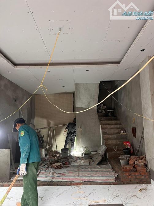 Cấn Bán gấp nhà trung tâm Q Hà Đông - lô góc 2 mặt thoáng - 40m2 - MT 4.5m - Nhỉnh 5T - 3