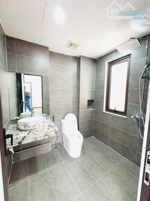Bán nhà Bát Khối 34m x 5 tầng ô tô vào nhà giá 6,3 tỷ - 3