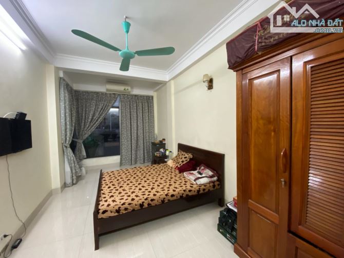 Bán nhà Nguyễn Ngọc Vũ, Cầu Giấy, ô tô đỗ cửa, kinh doanh, ngõ to 6 tầng 50m2 giá 14 tỷ. - 3