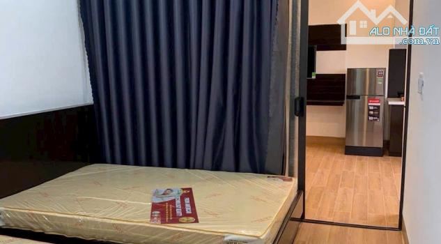 bán nhanh toà căn hộ lô góc 18 căn hộ gần ĐH FPT - 2 MT Văn Tân - 3