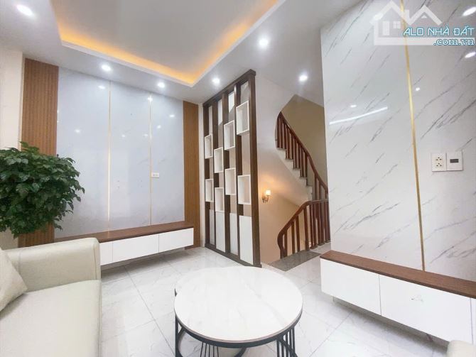 LÔ GÓC MẶT NGÕ THÔNG NHÀ 5 TẦNG VÂN NỘI PHÚ LƯƠNG GIÁ CHỈ HƠN 5 TỶ XÍU - 3