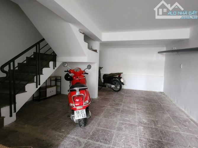 Khu Him Lam Mặt tiền đường D4 sát Nguyễn Hữu Thọ Tân Hưng Q7, 5 tầng 90m2 giá 33 tỷ - 3