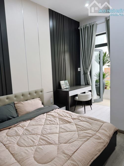 👉Bán Nhà 3Tầng Mặt Tiền Đường Đỗ Quang - Gần Nguyễn Văn Linh - Gía Tốt 7,9Tỷ - 4