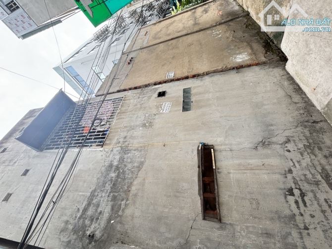 Ung Văn Khiêm- Bình Thạnh- 52M-  2 tầng- 4.1x15-6.990T - 4