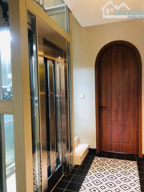 Bán Nhà Liên Mạc - Nhà Mới Ở Ngay - Ô Tô Tránh Đỗ - Kinh Doanh - 8 Tỷ - 4