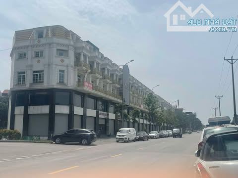 BÁN ĐẤT ĐỨC GIANG SIÊU HIẾM 74 ĐẤT 18.12.7TỶ LÔ GÓC CỰC PHẨM 2 MẶT ÔTÔ TRÁNH - 3