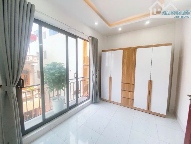 LÔ GÓC MẶT NGÕ THÔNG NHÀ 5 TẦNG VÂN NỘI PHÚ LƯƠNG GIÁ CHỈ HƠN 5 TỶ XÍU - 4