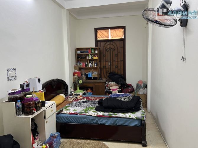 Bán nhà phố Trần Hữu Tước,gần Hồ Đắc Di,Nam Đồng, Nguyễn Lương Bằng, Đống Đa. Giá: 25 Tỷ - 9