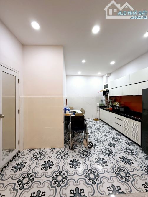 Bán Nhà Riêng 78m2 ,Nở Hậu ,Đường Lê Văn Lương ,Quận 7 ,Nhĩnh 6 Tỷ(TL) - 5
