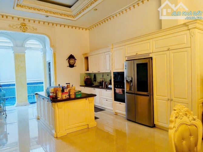 Bán Gấp Biệt Thự căn góc đường Bành Văn Trân thông Cách Mạng Tháng 8 ( 11x34m) Hầm 3 Lầu - 5