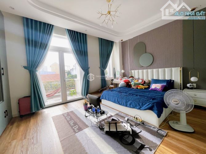 BÁN NHÀ ĐẸP LUNG LINH, HƯỚNG ĐÔNG NAM, GẦN BIỂN, 139m2 NGANG 6m, SỔ HỒNG _GIÁ TỐT 11.5 TỶ - 5