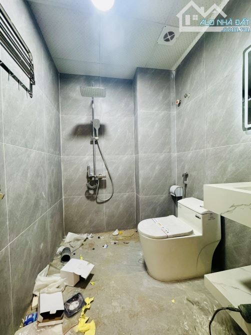 🔥 TÔN ĐỨC THẮNG – MẶT TIỀN 4.2M – NHÀ MỚI KÍNH KOONG – 32m2 – 5 TẦNG – NGÕ THÔNG HUY VĂN - 5
