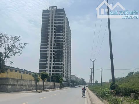 BÁN ĐẤT ĐỨC GIANG SIÊU HIẾM 74 ĐẤT 18.12.7TỶ LÔ GÓC CỰC PHẨM 2 MẶT ÔTÔ TRÁNH - 4