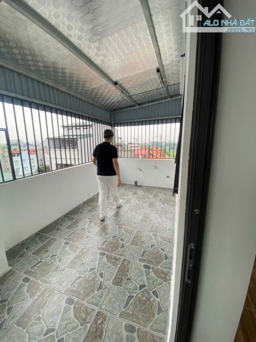 Nhà Đẹp Phố Bát Khối, Full Nội Thất, 6 Tầng, Ô tô Vào Nhà, Giá Tốt Cho Gia Đình Hay Đầu Tư - 5