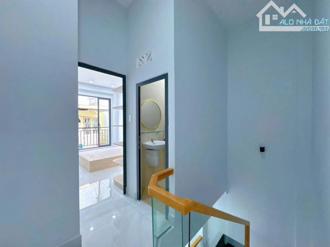 BÁN NHÀ XÔ VIẾT NGHỆ TĨNH, BÌNH THẠNH- HÀNG XÓM Q1 - NHÀ 2 TẦNG - 40M2 - 3 PN - CHỈ 4,x TỶ - 5