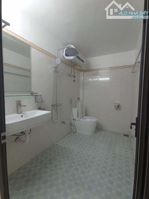 CĂN NHÀ MẶT ĐƯỜNG  DÂN XÂY VŨ NGỌC PHAN - TP NAM ĐỊNH - 6