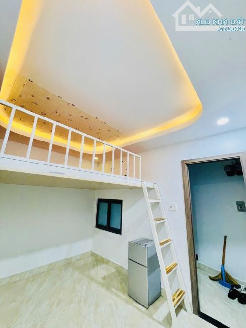 GẦN SÂN BAY TÂN SÂN NHẤT - 10 CHDV CAO CẤP - HẺM Ô TÔ - 60TR/THÁNG - CHỈ 7.X TỶ - 6