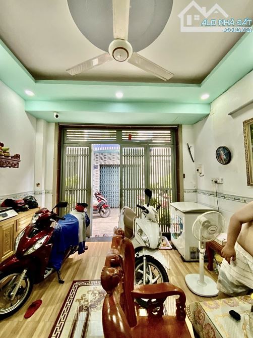 ✨ NHÀ MỚI 1 TRỆT 1 LẦU VÀO Ở NGAY sát AEON, 36M2 (4x9M), cách 2 căn ra HXH TRÁNH - 3,92 TỶ - 7